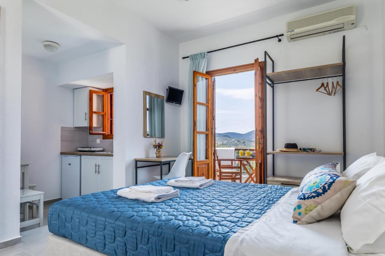 Ferienwohnung Nepheles Skopelos Exterior foto