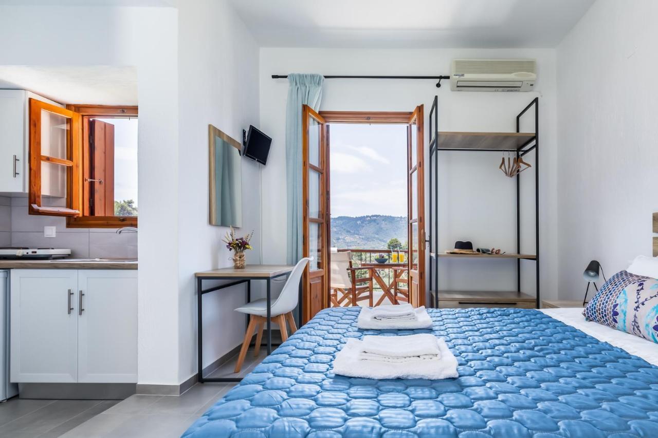 Ferienwohnung Nepheles Skopelos Exterior foto