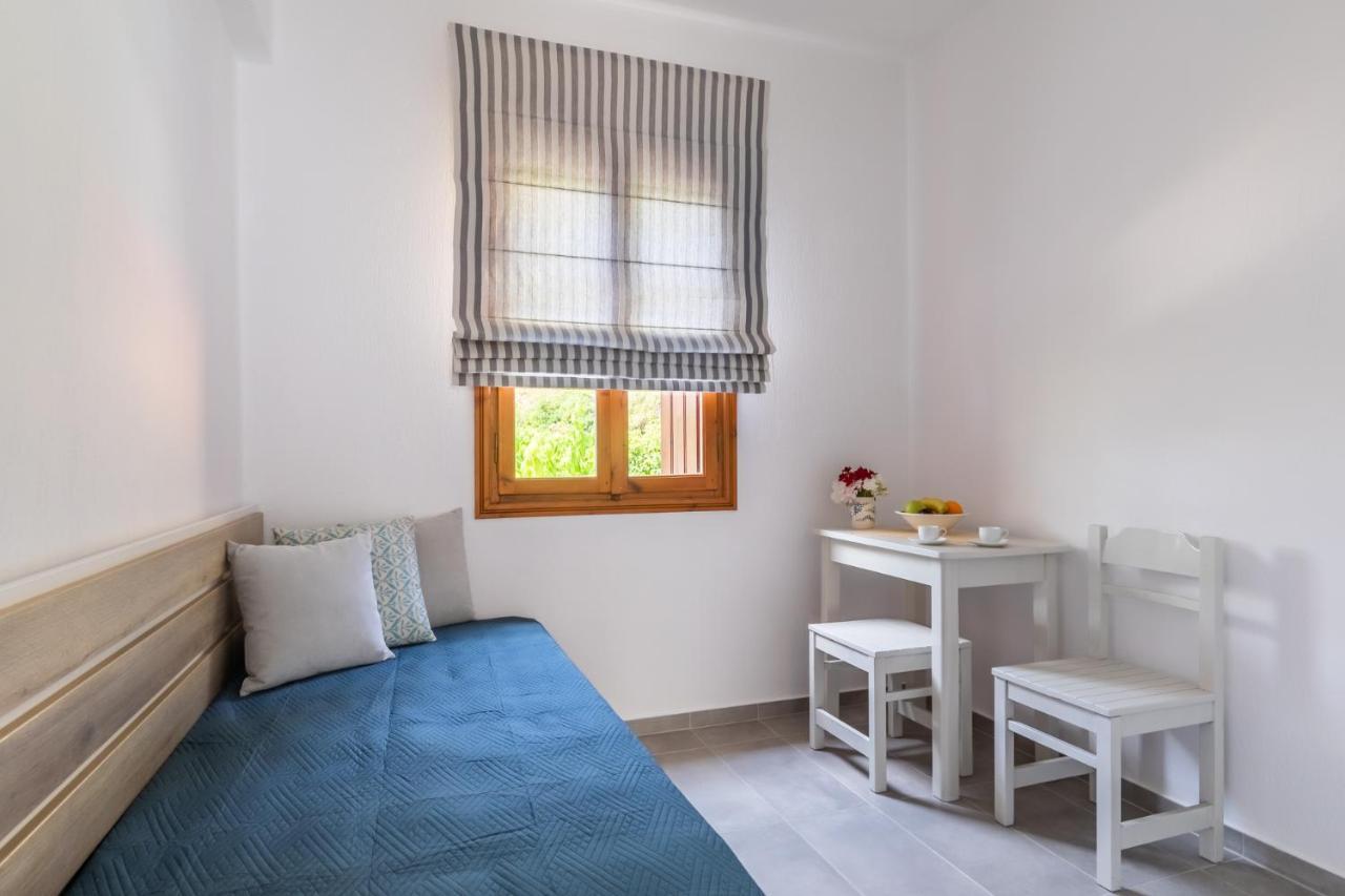 Ferienwohnung Nepheles Skopelos Exterior foto