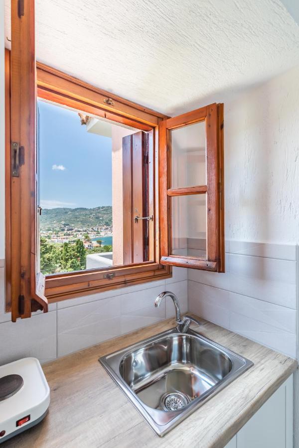 Ferienwohnung Nepheles Skopelos Exterior foto